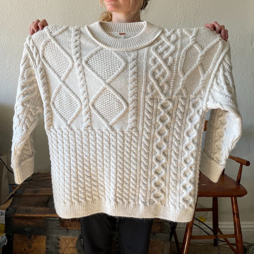 Brand New Free People Leslie Cable Knit Sweater Size Small